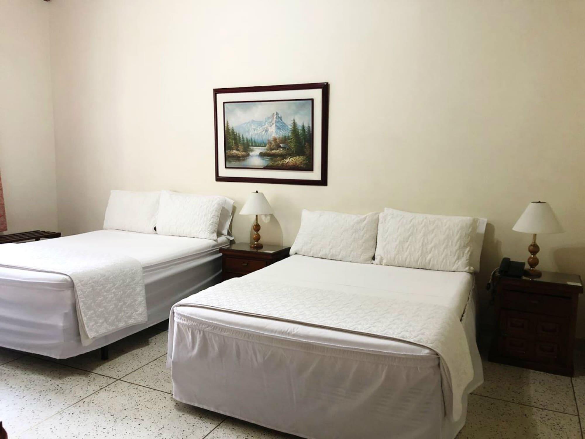 Hotel Stein Colonial Cali Bagian luar foto
