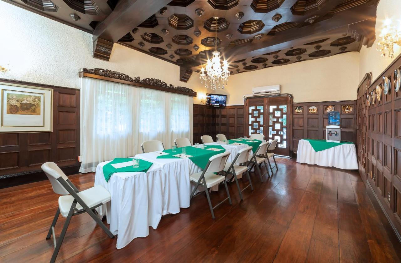 Hotel Stein Colonial Cali Bagian luar foto