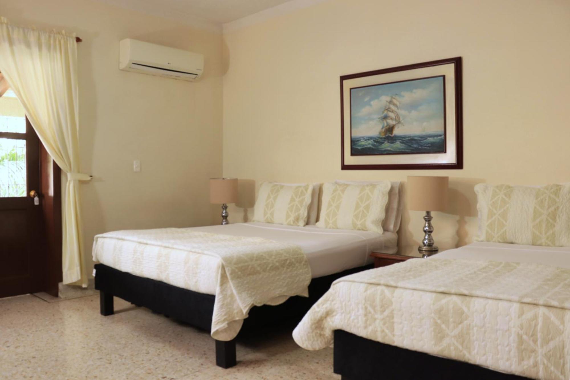 Hotel Stein Colonial Cali Bagian luar foto